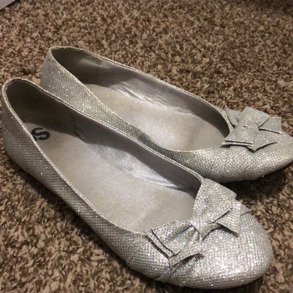 S.O. Silver flats with bow - Picture 3 of 5